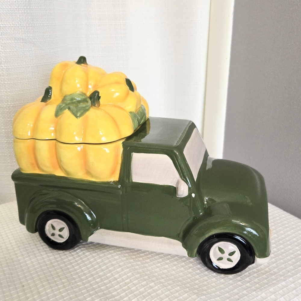 Harvest Truck Cookie Jar Pumpkins Fall Kitchen Canister Ceramic